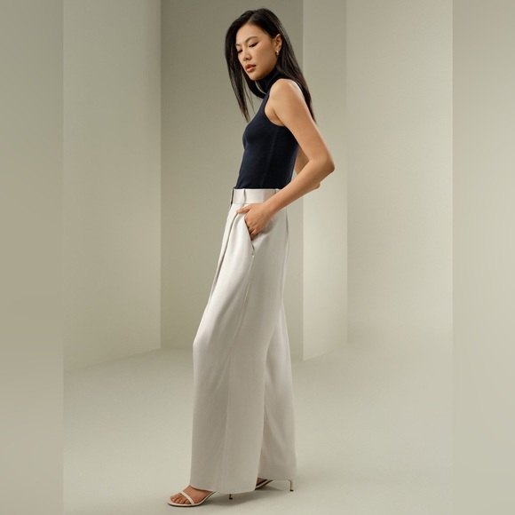 LilySilk High-Waisted Wide Leg Dense Silk Pants - Picture 3 of 7